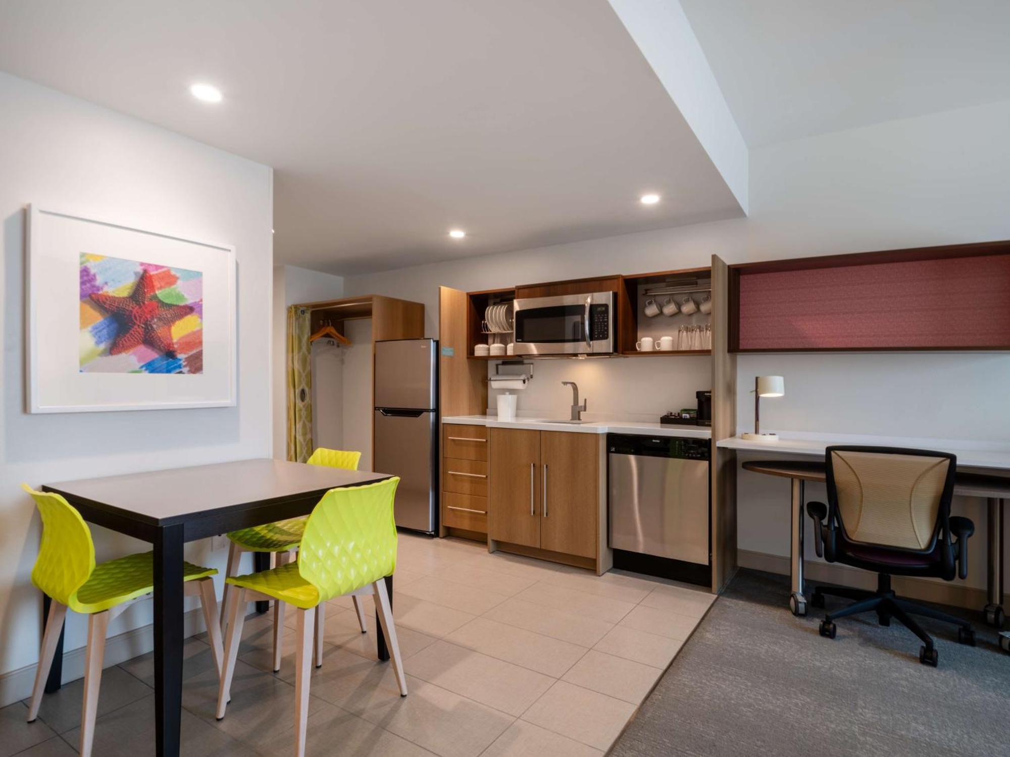 Home2 Suites By Hilton شاطئ سانتا روزا المظهر الخارجي الصورة