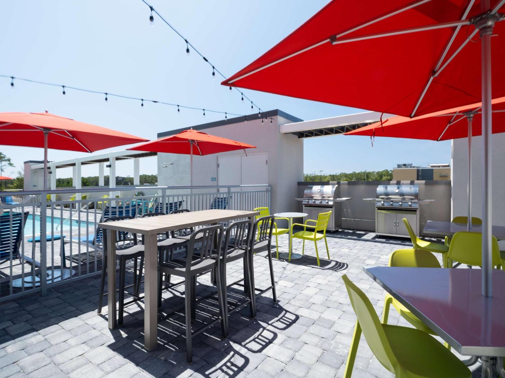 Home2 Suites By Hilton شاطئ سانتا روزا المظهر الخارجي الصورة