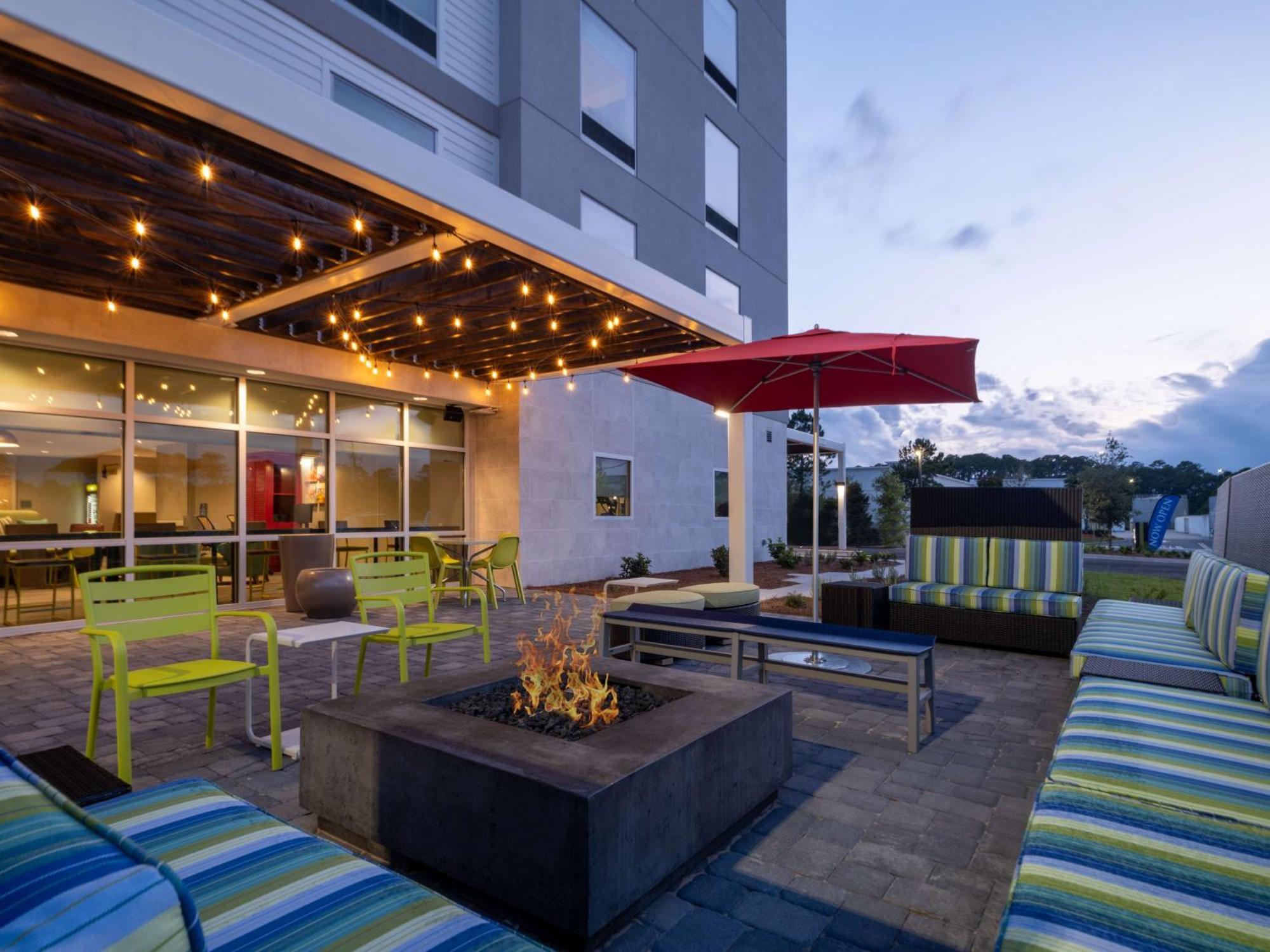 Home2 Suites By Hilton شاطئ سانتا روزا المظهر الخارجي الصورة